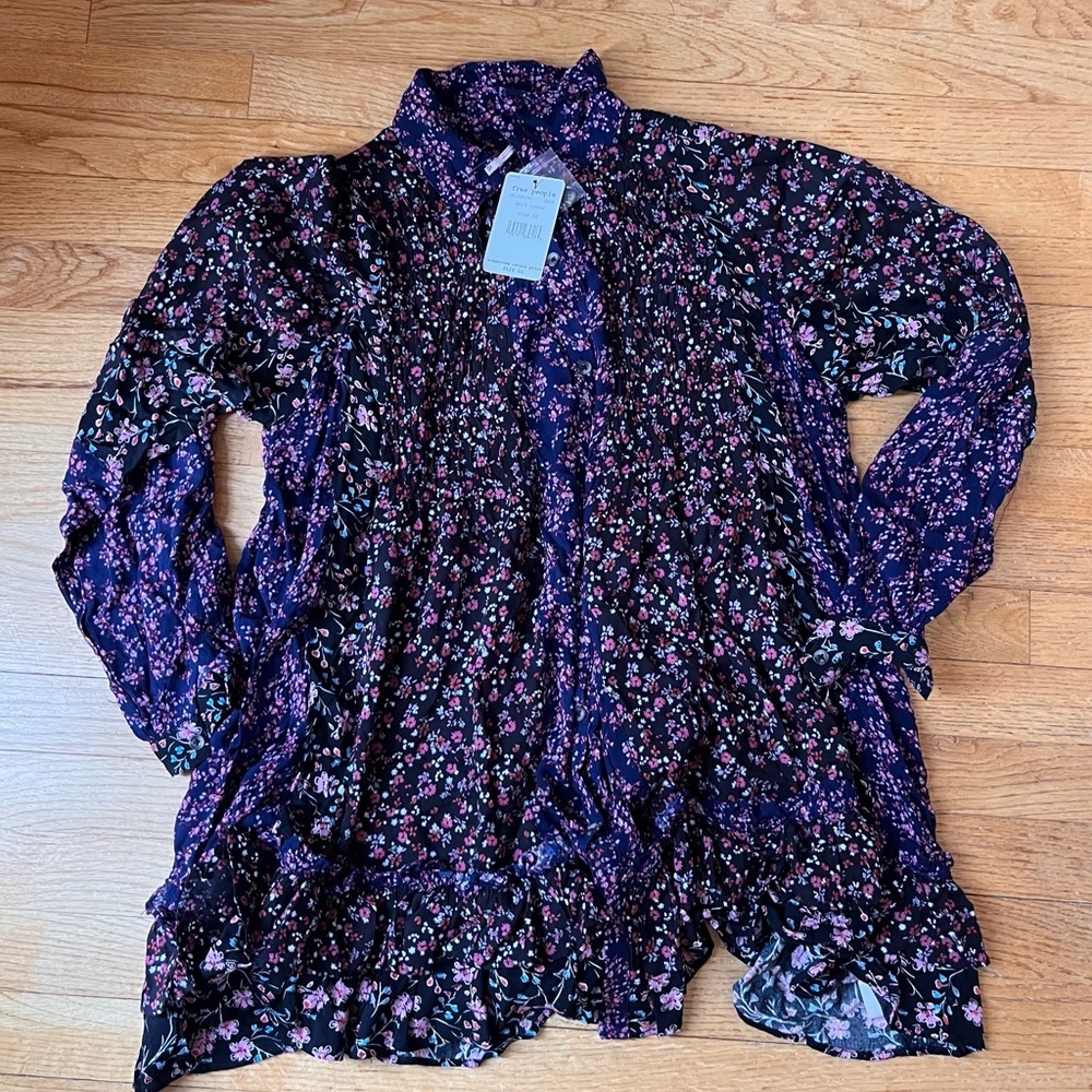 NWT FREE PEOPLE Long Sleeve Top